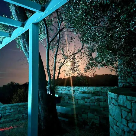 Villa Villasleeps10-garden-freeparking-pool-ac Gaios
